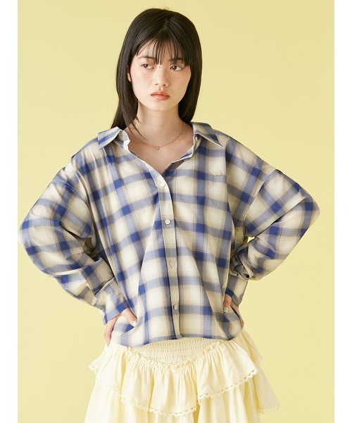 B00366リリーブラウンLily BrownオープンバックVolumeブラウス LILY BROWN（リリーブラウン）の「オーガンザボウブラウス