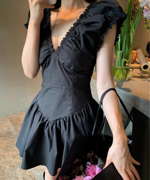 Teem Store（チームストア）の「Vネックバックオープンパフスリーブフレアミニワンピース（ワンピース・レディース・ブラック・S/M）」の19枚目の写真