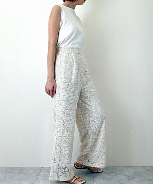 STYLEBLOCK（スタイルブロック）の「ブロックレースストレートパンツ（その他パンツ・レディース・アイボリー/ブラック・M）」の6枚目の写真