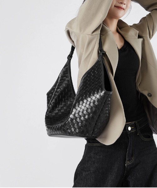 NiiNa（ニーナ）の「【 NiiNa / ニーナ 】高品質牛革 大容量 ワンハンドル クロスデザイン イントレチャート レザーバッグ（トートバッグ・レディース・ブラウン/ダークブラウン/ブラック・FREE）」の9枚目の写真