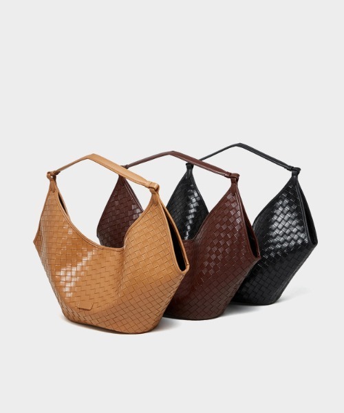 NiiNa（ニーナ）の「【 NiiNa / ニーナ 】高品質牛革 大容量 ワンハンドル クロスデザイン イントレチャート レザーバッグ（トートバッグ・レディース・ブラウン/ダークブラウン/ブラック・FREE）」の10枚目の写真