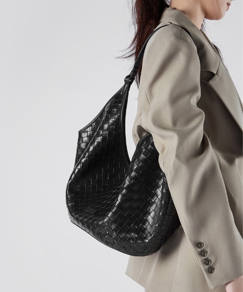 NiiNa（ニーナ）の「【 NiiNa / ニーナ 】高品質牛革 大容量 ワンハンドル クロスデザイン イントレチャート レザーバッグ（トートバッグ・レディース・ブラウン/ダークブラウン/ブラック・FREE）」の18枚目の写真