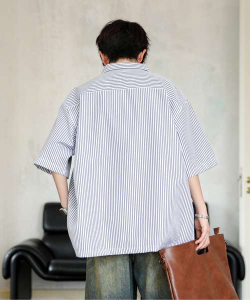 CONVERSE(コンバース)の「【neos】CONVERSE コンバース ルーズシルエット ワッペン ハーフスリーブ ストライプ シャツ(シャツ/ブラウス・メンズ・ネイビー/ホワイト/マルチ・MEDIUM/LARGE/X-LARGE)」の18枚目の写真