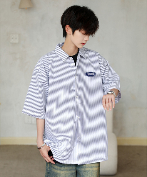 CONVERSE(コンバース)の「【neos】CONVERSE コンバース ルーズシルエット ワッペン ハーフスリーブ ストライプ シャツ(シャツ/ブラウス・メンズ・ネイビー/ホワイト/マルチ・MEDIUM/LARGE/X-LARGE)」の19枚目の写真