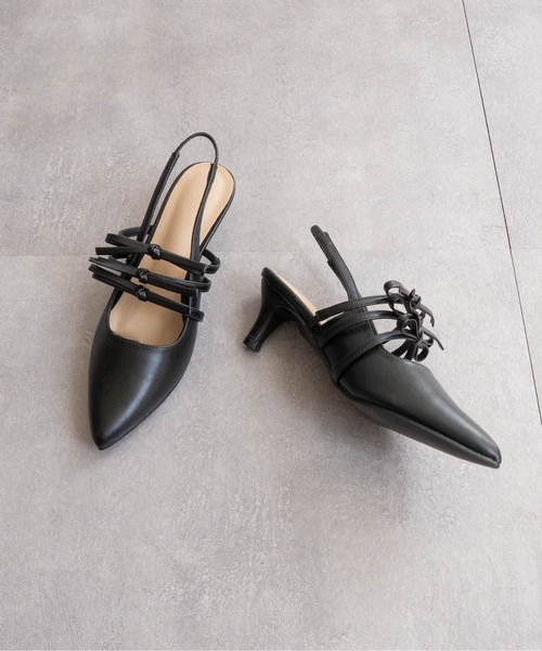 Fabby fabby（ファビィーファビィー）の「3リボンポインテッドバックバンドサンダル（サンダル・レディース・シルバー/ブラック・MEDIUM/LARGE/SMALL）」の4枚目の写真