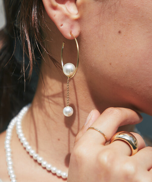 un dix cors（アンディコール）の「フープパールピアス（ピアス（両耳用）・レディース・ゴールド・FREE）」の7枚目の写真