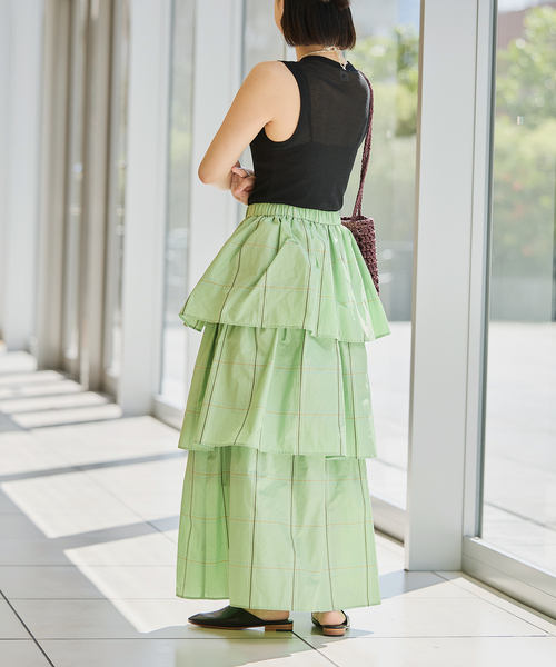 【新品】IENA LA BOUCLE バイカラーティアードスカート IENA LA BOUCLE（イエナラブークル）の「IENA LA BOUCLE cotton
