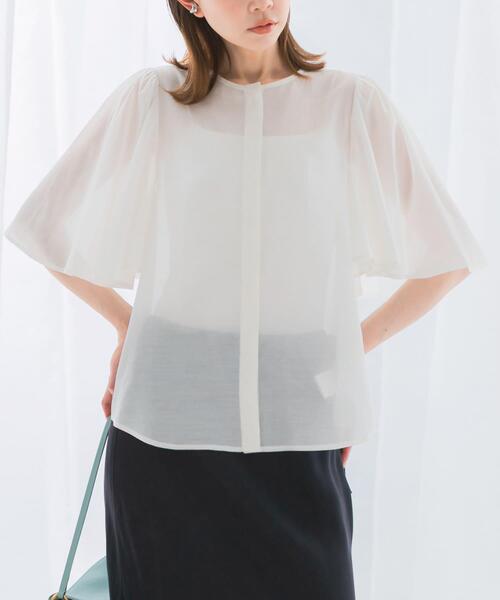 URBAN RESEARCH ROSSO WOMEN（アーバンリサーチ　ロッソ）の「ウォッシャブルギャザースリーブブラウス（シャツ/ブラウス・レディース・オフホワイト/ブラック/イエロー・FREE）」の9枚目の写真