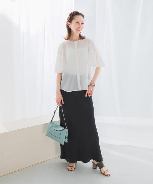 URBAN RESEARCH ROSSO WOMEN（アーバンリサーチ　ロッソ）の「ウォッシャブルギャザースリーブブラウス（シャツ/ブラウス・レディース・オフホワイト/ブラック/イエロー・FREE）」の10枚目の写真