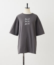 可愛い！ear PAPILLONNER 完売フリル Tシャツ 黒 美品 ear PAPILLONNER(イア パピヨネ)の レディースのトップスの人気