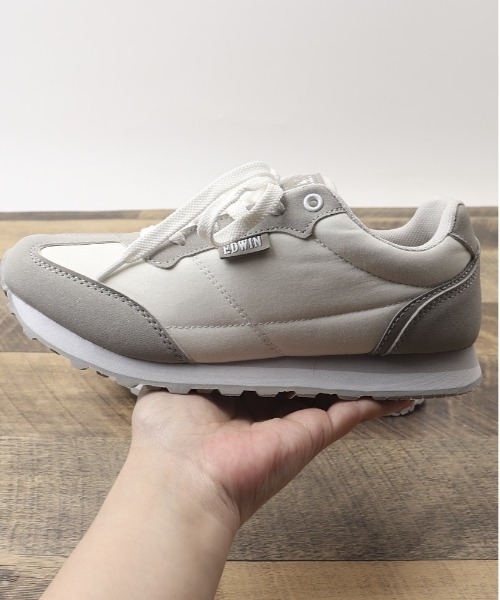 EDWIN(エドウィン)の「EDWIN 軽量スニーカー(スニーカー・レディース・ブラック/グレー・23cm/23.5cm/24cm/24.5cm)」の4枚目の写真