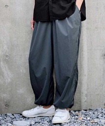 Sunny clouds（サニークラウズ）の「サニークラウズ　極薄ナイロンパンツ〈メンズ〉（その他パンツ）」