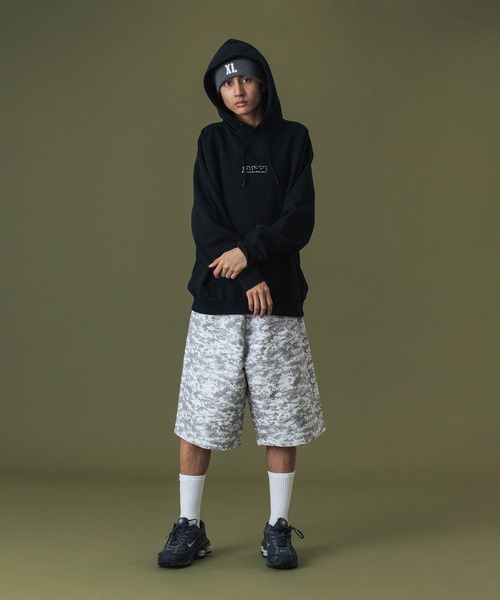 XLARGE（エクストララージ）の「XL LOGO CUFF COOL BEANIE（ニットキャップ/ビーニー・メンズ・ブラック/オレンジ/グレー・ONE SIZE）」の6枚目の写真