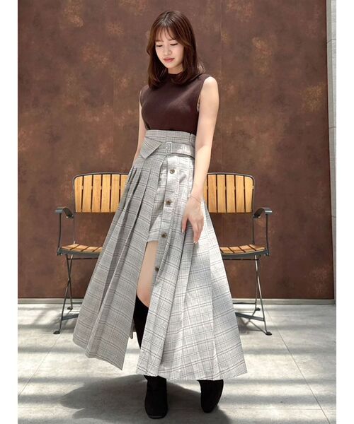 dazzlin(ダズリン)の「パンツレイヤードプリーツスカート(スカート・レディース・その他1/チャコールグレー・SMALL/MEDIUM)」の19枚目の写真