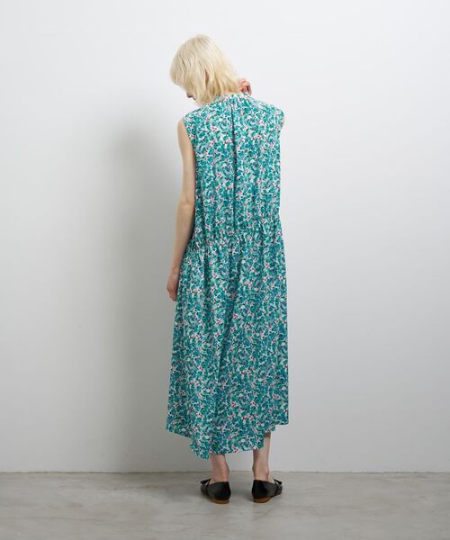 LANVIN en Bleu（ランバンオンブルー）の「Brume Dot／Lush Gardenプリントワンピース（ワンピース・レディース・ネイビー/ライトカーキ・38/36）」の5枚目の写真