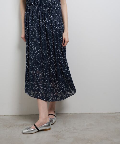 LANVIN en Bleu（ランバンオンブルー）の「Brume Dot／Lush Gardenプリントワンピース（ワンピース・レディース・ネイビー/ライトカーキ・38/36）」の16枚目の写真