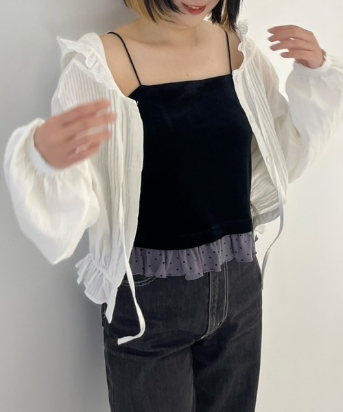 idem（イデム）の「cup in velours frill camisole / 【カップ付き】ベロアキャミソール（キャミソール・レディース・ベージュ/ブラック・FREE）」の6枚目の写真