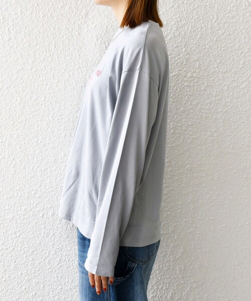 monmimi（モンミミ）の「【SHIPS any別注】MONMIMI:〈洗濯機可能〉ロゴ プリント ロンTEE 25AW（Tシャツ/カットソー・レディース・ライトブルー/ホワイト/ピンク・ONE SIZE）」の7枚目の写真