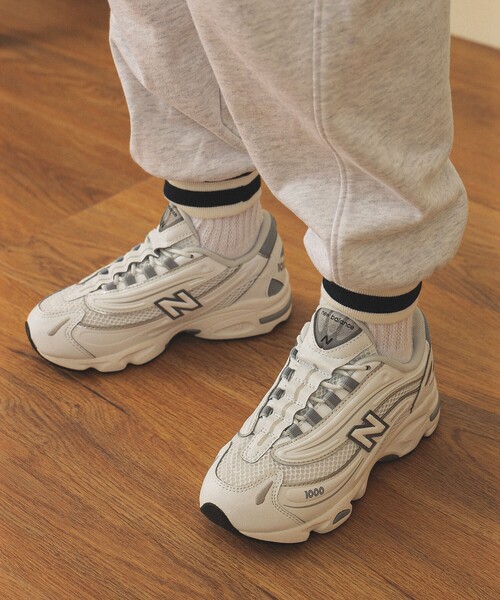 こども ビームス（コドモビームス）の「New Balance / PV1000（17～21.5cm）（スニーカー・キッズ・ホワイト/ベージュ・17.5/18/18.5/19/19.5/20/20.5/21/21.5/17）」の3枚目の写真