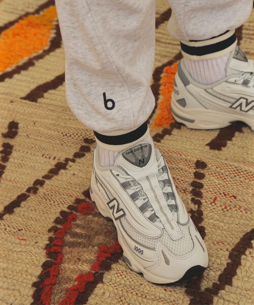 こども ビームス（コドモビームス）の「New Balance / PV1000（17～21.5cm）（スニーカー・キッズ・ホワイト/ベージュ・17.5/18/18.5/19/19.5/20/20.5/21/21.5/17）」の4枚目の写真