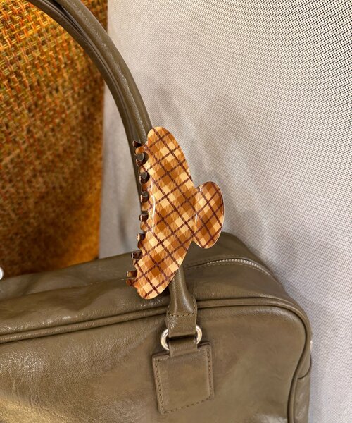 CIAOPANIC(チャオパニック)の「チェックヘアクリップ(バレッタ/ヘアクリップ・レディース・ベージュ/ネイビー/レッド・FREE)」の5枚目の写真