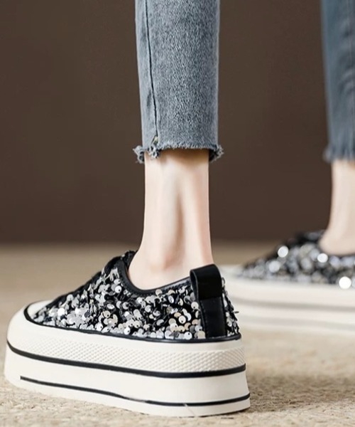 Sibra（シブラ）の「スパンコール厚底キャンバススニーカー（スニーカー・レディース・シルバー・M/S/L）」の4枚目の写真