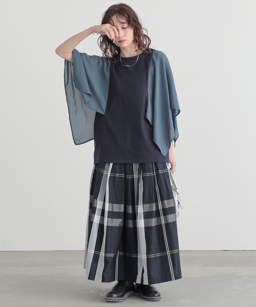 n'OrLABEL(ノアールレーベル)の「異素材ケープスリーブカットソー(Tシャツ/カットソー・レディース・ボルドー/ブラック/ネイビー・2/1)」の10枚目の写真