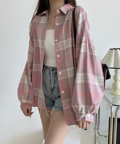 cammie(キャミー)の「チェックバリエーションサイズシャツ(シャツ/ブラウス・レディース・ベージュ/ブラック×ホワイト/ピンク/ホワイト×ブラック/オートミール/レインボー・MEDIUM/LARGE/SMALL)」の14枚目の写真
