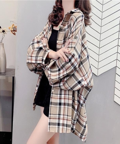 cammie(キャミー)の「チェックバリエーションサイズシャツ(シャツ/ブラウス・レディース・ベージュ/ブラック×ホワイト/ピンク/ホワイト×ブラック/オートミール/レインボー・MEDIUM/LARGE/SMALL)」の13枚目の写真