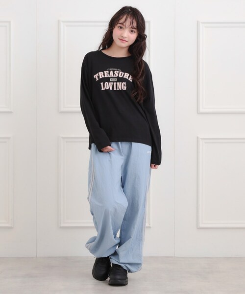 PINK-latte(ピンクラテ)の「【プチプラ】カレッジロンT(Tシャツ/カットソー・キッズ・オフホワイト/ブラック/サックスブルー・13/14/15 /16)」の19枚目の写真