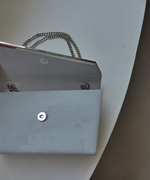 et.UNiVER(エトユニベール)の「Glitter & Suede touch bag(ハンドバッグ・レディース・ブラック/グレー/ベージュ・FREE)」の10枚目の写真