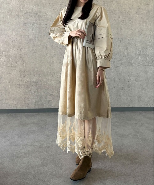 Maison Calme(メゾンカルム)の「【25年秋冬新作】レース切り替え ボリュームスリーブロングワンピース 結婚式 お呼ばれ パーティー(ワンピース・レディース・ブラック/ベージュ・F)」の12枚目の写真
