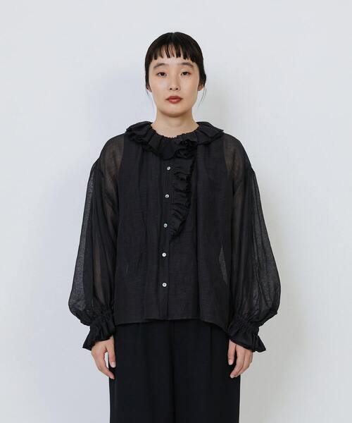 LOISIR（ロワズィール）の「エステルリネンカールマイヤーフリルデザインブラウス（シャツ/ブラウス・レディース・ブラック/ベージュ・FREE）」の12枚目の写真