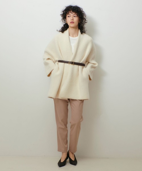 qualite（カリテ）の「【裏起毛で美脚パンツ】ウォームサテンタックパンツ/オフィスカジュアル/ウエストゴム（その他パンツ・レディース・ベージュ/ブラック・34/36/38/40）」の3枚目の写真