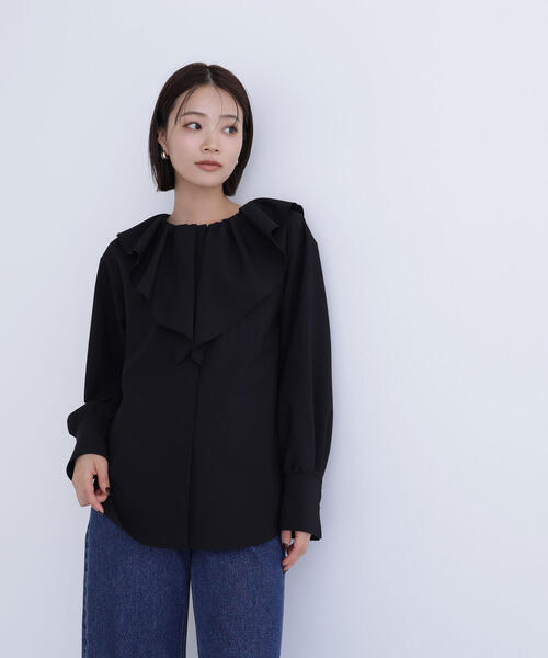 NATURAL BEAUTY BASIC(ナチュラルビューティーベーシック)の「◇【Oggi掲載】デザインラッフルブラウス(シャツ/ブラウス・レディース・ブラック/ベージュ/オフホワイト・FREE)」の6枚目の写真