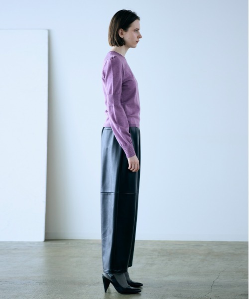 Marilyn Moon(マリリンムーン)の「14g wool modern sleeve top(ニット/セーター・レディース・ブラック/パープル/チャコールグレー/ベージュ・FREE)」の12枚目の写真