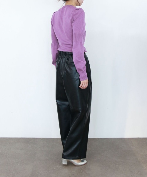 Marilyn Moon(マリリンムーン)の「14g wool modern sleeve top(ニット/セーター・レディース・ブラック/パープル/チャコールグレー/ベージュ・FREE)」の21枚目の写真