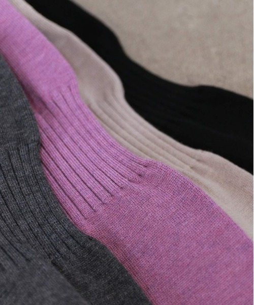 Marilyn Moon(マリリンムーン)の「14g wool modern sleeve top(ニット/セーター・レディース・ブラック/パープル/チャコールグレー/ベージュ・FREE)」の22枚目の写真
