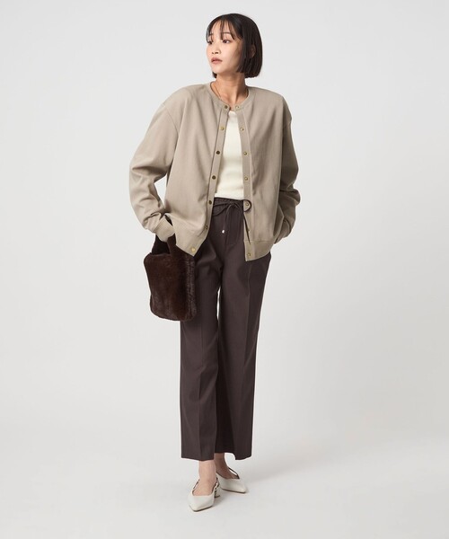 green label relaxing（グリーンレーベルリラクシング）の「メタル調 ドットボタン カーディガン（カーディガン/ボレロ・レディース・ブラック/ベージュ/ロイヤルブルー・FREE）」の10枚目の写真