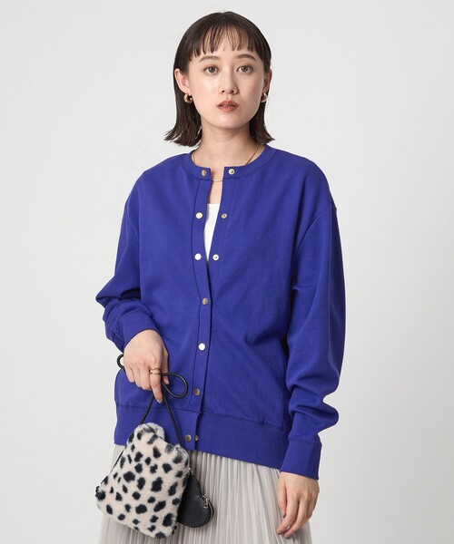 green label relaxing（グリーンレーベルリラクシング）の「メタル調 ドットボタン カーディガン（カーディガン/ボレロ・レディース・ブラック/ベージュ/ロイヤルブルー・FREE）」の20枚目の写真