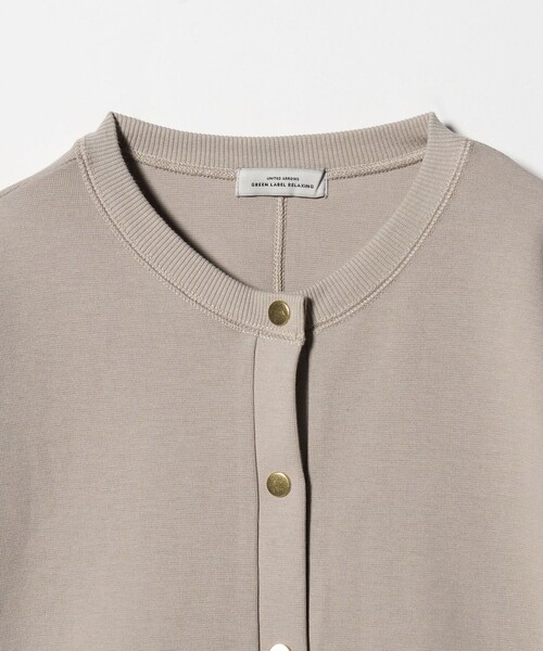 green label relaxing（グリーンレーベルリラクシング）の「メタル調 ドットボタン カーディガン（カーディガン/ボレロ・レディース・ブラック/ベージュ/ロイヤルブルー・FREE）」の7枚目の写真