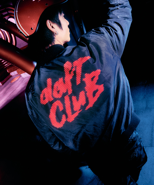 PLEASURES × DAFTPUNK DAFT CLUB REVERSIBLE（その他アウター