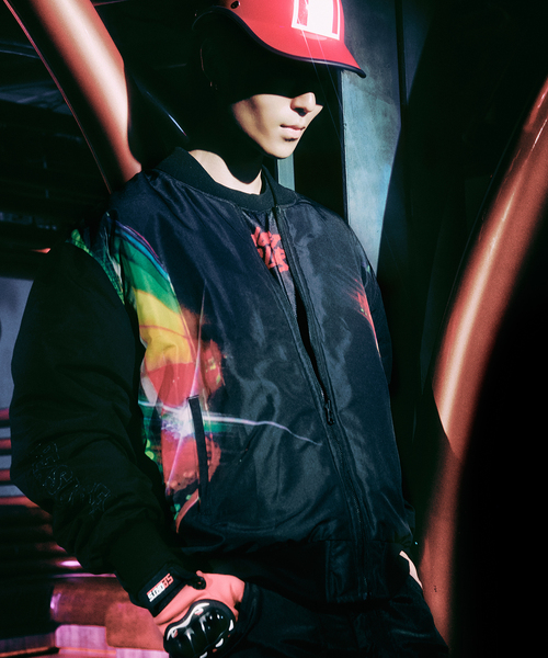 PLEASURES（プレジャー）の「PLEASURES × DAFTPUNK DAFT CLUB REVERSIBLE（その他アウター・メンズ・ブラック・MEDIUM）」の2枚目の写真