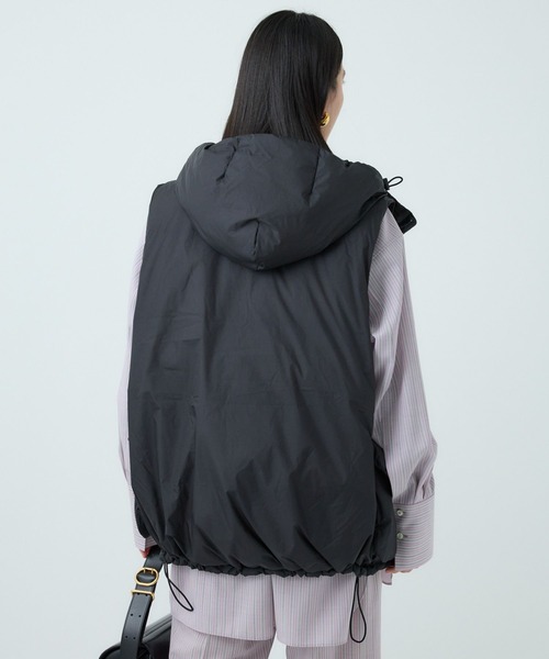 Chaos（カオス）の「Chaos(カオス)/ ◇REMI RELIEF◇別注ダウンベスト（ダウンベスト・レディース・スミクロ/モカ・FREE）」の12枚目の写真