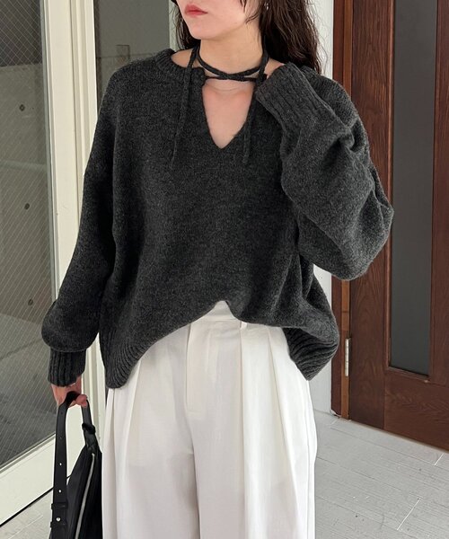 CAPRICIEUX LE'MAGE（カプリシューレマージュ）の「【前後2WAY】もちふわ2WAYスキッパーニット（ニット/セーター・レディース・モカ/ボルドー/チャコールグレー/アイボリー・FREE）」の10枚目の写真