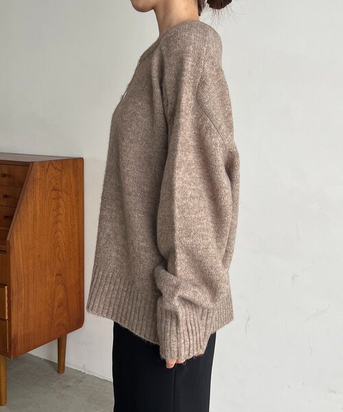 CAPRICIEUX LE'MAGE（カプリシューレマージュ）の「【前後2WAY】もちふわ2WAYスキッパーニット（ニット/セーター・レディース・モカ/ボルドー/チャコールグレー/アイボリー・FREE）」の15枚目の写真