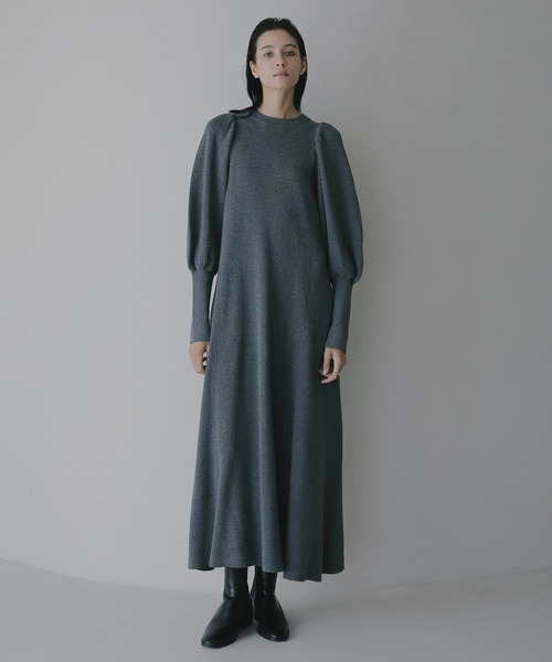 MANOF(マノフ)の「THERMAL KNIT ONE PIECE(ワンピース・レディース・チャコールグレー/ブラック/グリーン・M/S)」の3枚目の写真