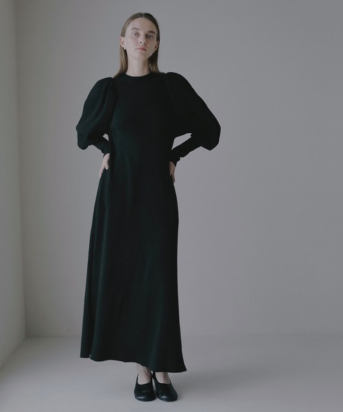 MANOF(マノフ)の「THERMAL KNIT ONE PIECE(ワンピース・レディース・チャコールグレー/ブラック/グリーン・M/S)」の2枚目の写真