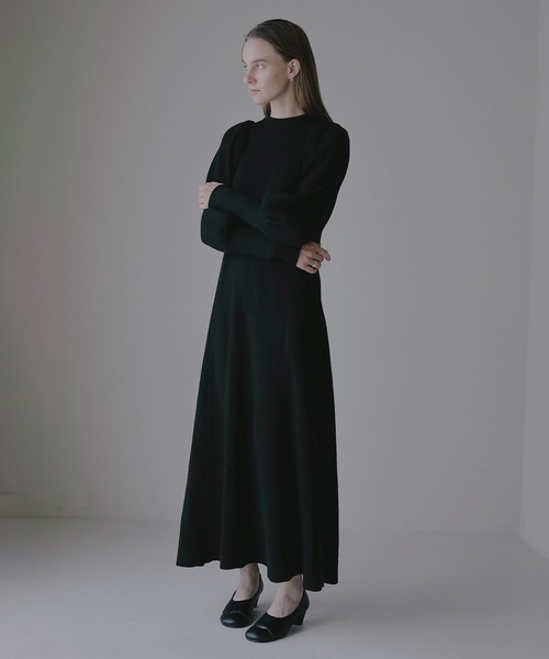 MANOF(マノフ)の「THERMAL KNIT ONE PIECE(ワンピース・レディース・チャコールグレー/ブラック/グリーン・M/S)」の20枚目の写真