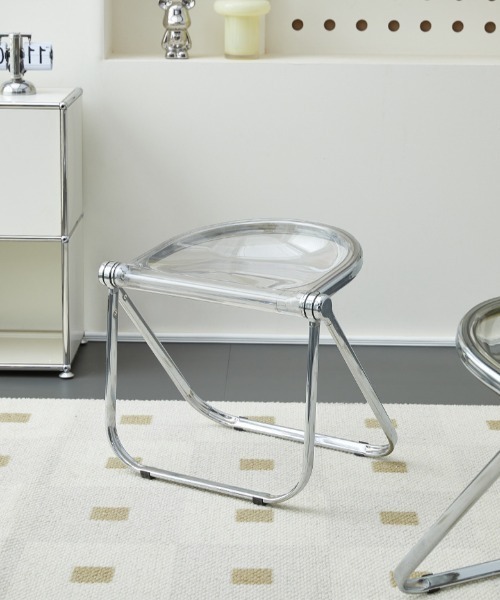 Made in I（メイドインアイ）の「Folding mid century chair stool（家具・レディース・オレンジ/イエロー/グリーン/ホワイト/クリア/グレー/ブラック・FREE）」の7枚目の写真